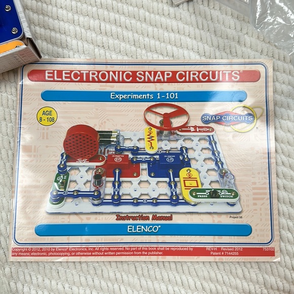 Snap Circuits Educational Toy set of 2! with real circuits and two boards! - Picture 4 of 6